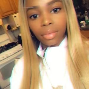 Meet your Posher, Mame fatou